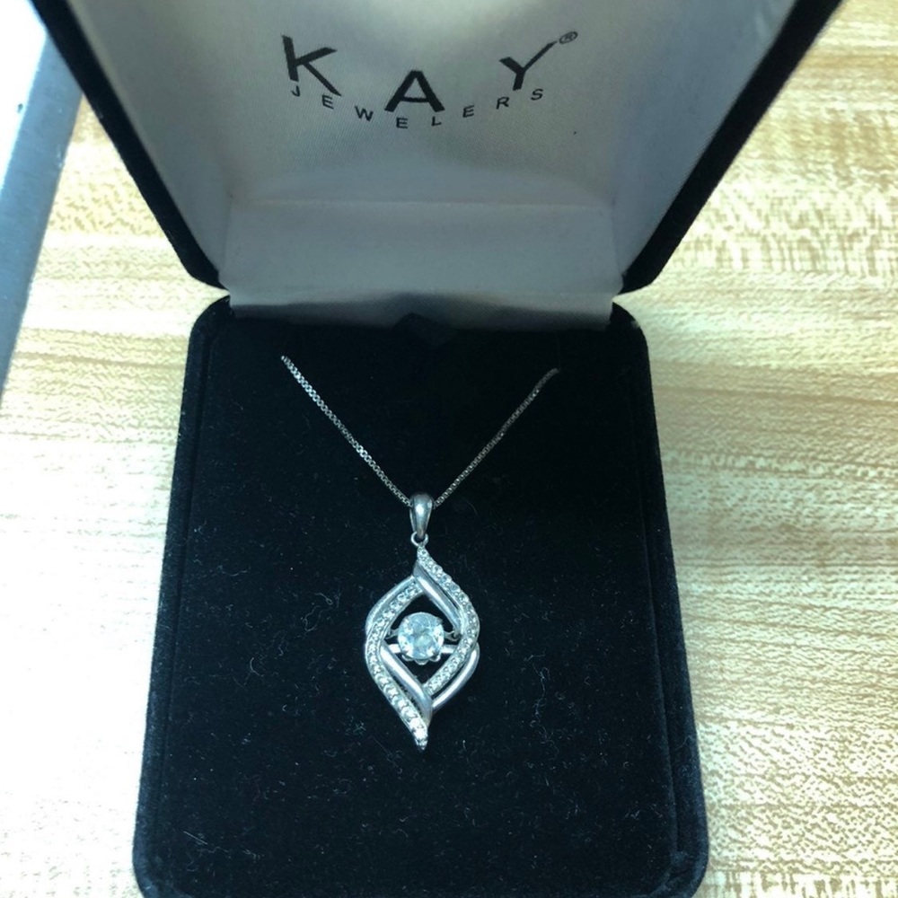 Kay Jewelers Sterling Silver Floating Heart Necklace